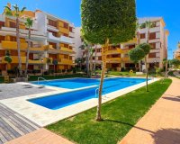 For rent south-facing apartment of 2 bedrooms in La Recoleta, Punta Prima, Costa Blanca. ID101