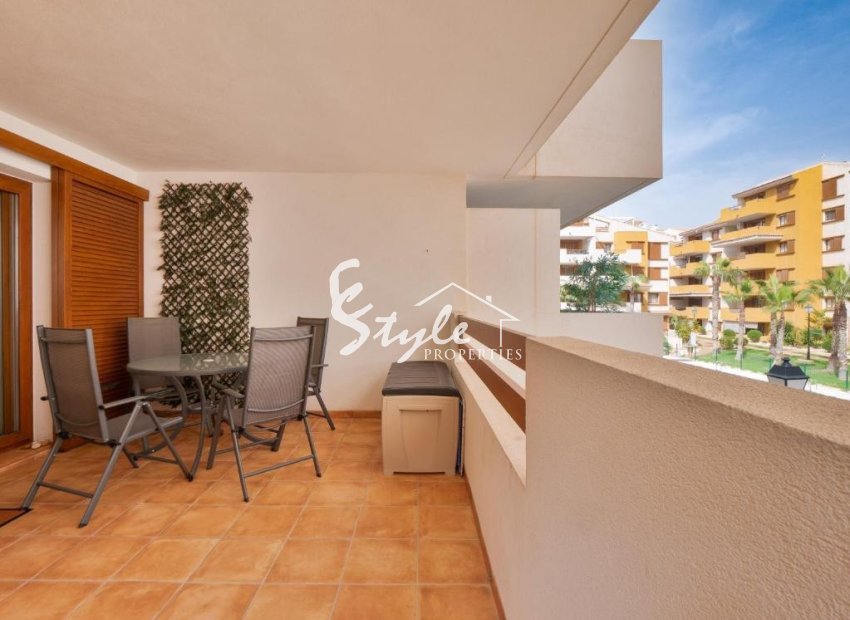 For Sale 2 Bedroom Apartment in La Recoleta, Punta Prima, Costa Blanca. ID3670