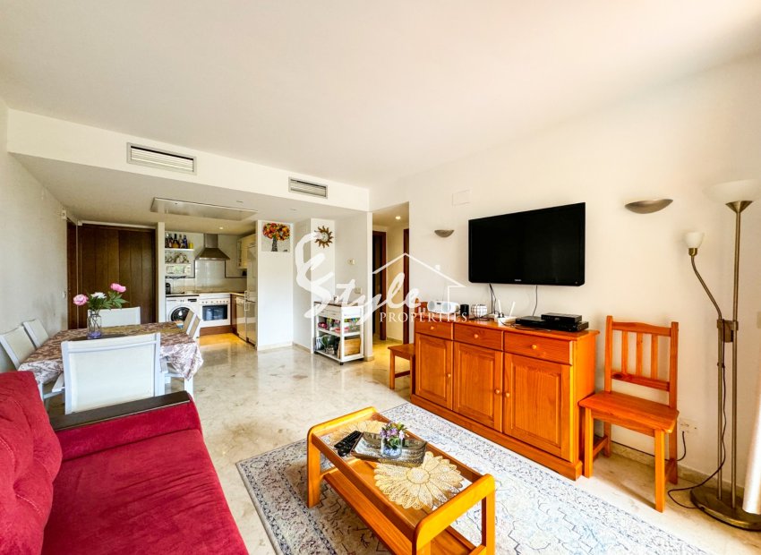 For Sale 2 Bedroom Apartment with Big Terrace in La Entrada, Punta Prima, Costa Blanca. ID2973