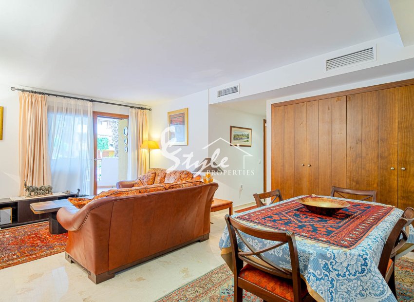 For Sale 2 Beds 2 Baths Apartment with pool views in La Recoleta, Punta Prima, Costa Blanca. ID3673