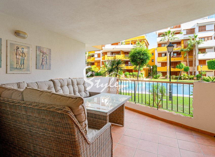 For Sale 2 Beds 2 Baths Apartment with pool views in La Recoleta, Punta Prima, Costa Blanca. ID3673