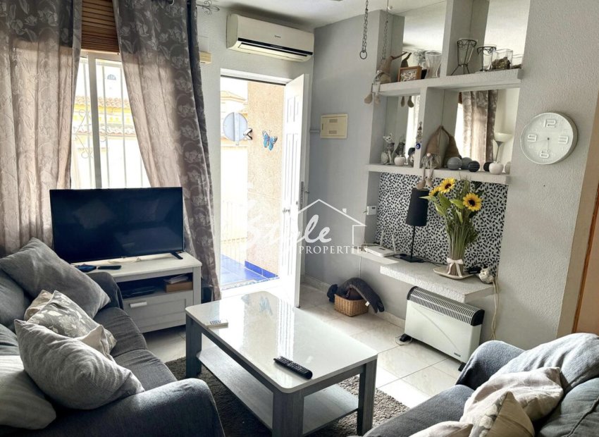 For sale 3 bedroom bungalow in Punta Prima, Los Altos, Costa Blanca, Spain ID2848