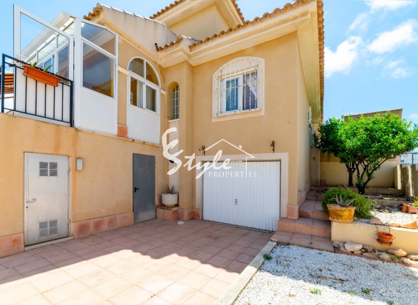 For sale 3 bedrooms house in Los Altos, Punta Prima, Orihuela Costa , Costa Blanca. ID1646