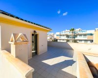 For sale a detached villa with a swimming pool in Doña Pepa, Cuidad Quesada, Costa Blanca, Spain. ID1356