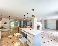 For sale an exclusive luxury villa with a large plot in Villamartin, Costa Blanca, Spain. ID3484