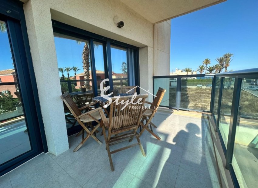 For sale apartment slose to the sea in La Veleta, Torrevieja. ID2842