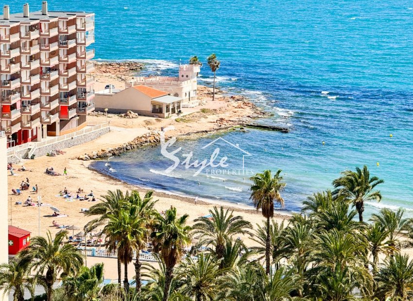 For sale apartment with panoramic sea views in Las Atalayas, Torrevieja, Costa Blanca. ID1730