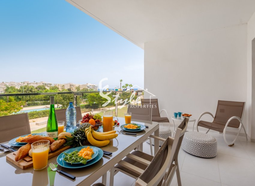 For Sale Apartment with Sea Views in Bioko II, Mil Palmeras, Pilar de la Horadada. ID3679