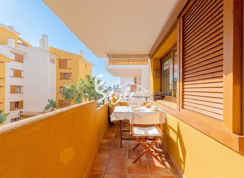 For sale Apartment with sea views in Punta Prima | 2 Bedrooms | Pool View | La Recoleta. Costa Blanca, Spain. ID3696