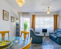 For sale beautiful bungalow with solarium in a gated community with pool in Los Altos, Torrevieja, Costa Blanca. ID2425