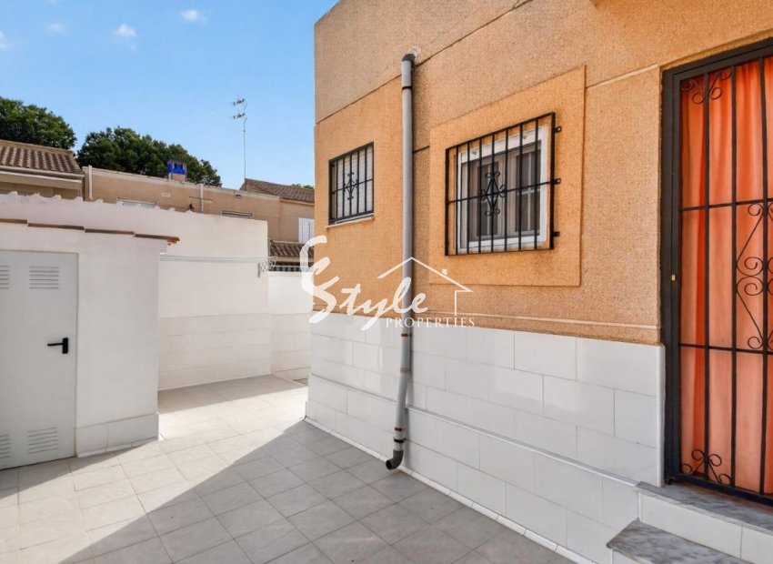 For Sale Corner Townhouse of 3 Bedrooms in Los Altos, Torrevieja, Costa Blanca. ID2295