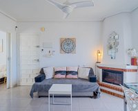 For sale cozy renovated apartment of 1 bedroom close to sea in Punta Prima, Costa Blanca, Spain. ID2969