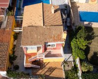 For sale detached villa close to the beach in Punta Prima, Costa Blanca, Spain. ID1882