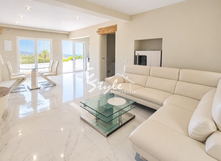 For Sale Detached Villa with Private Pool and Panoramic Sea Views in Altea, Costa Blanca, Spain. ID1309