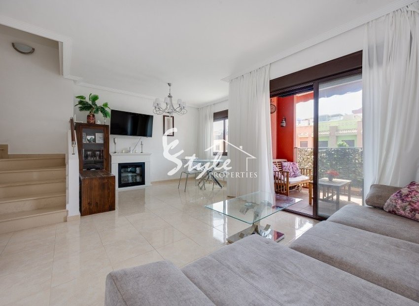 For Sale Duplex Apartment in Lomas de Cabo Roig, Costa Blanca, Spain. ID3637