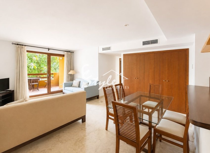 For Sale Fabulous Apartment of 2 Beds in La Recoleta, Punta Prima, Costa Blanca. ID3662