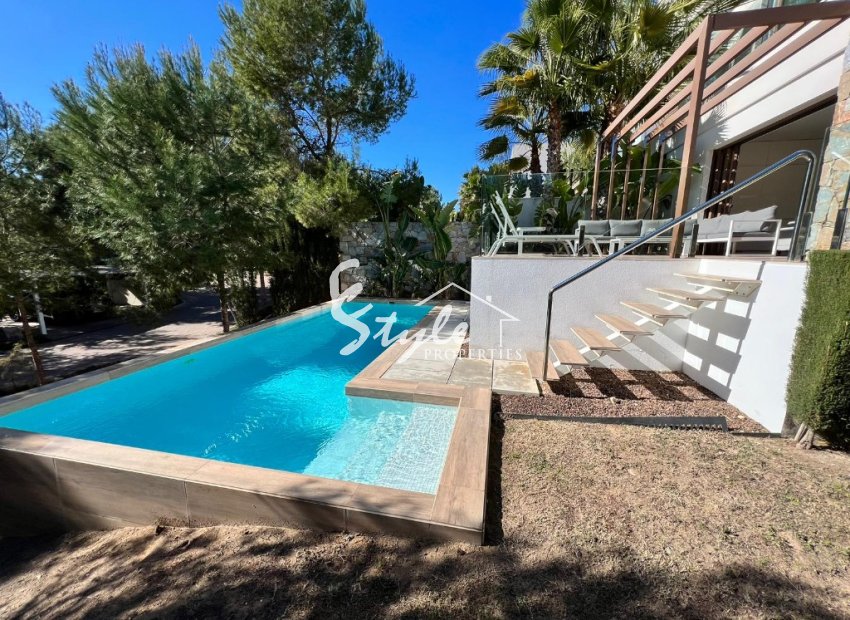 For sale modern villa close to golf courses in Las Colinas, Costa Blanca, Spain. ID1273