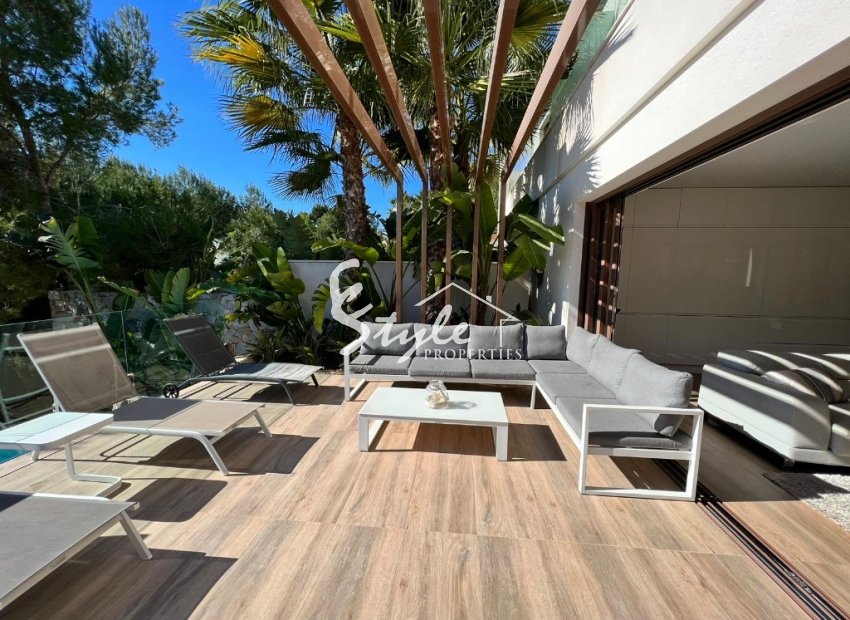 For sale modern villa close to golf courses in Las Colinas, Costa Blanca, Spain. ID1273
