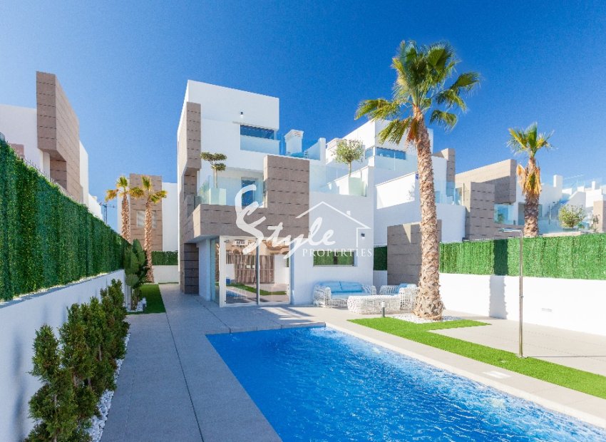 For sale new build villa with private pool in Costa Blanca  ON539