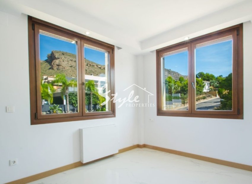 For sale new villa in Finestrat, Costa Blanca, Spain ON1811