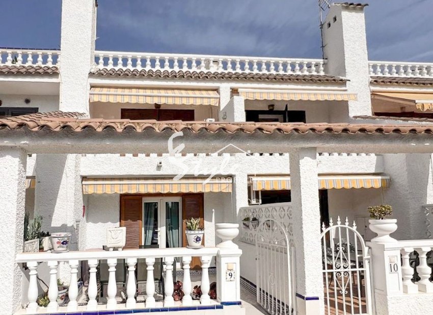 For Sale Nice and Sunny Townhouse of 3 Bedrooms in Punta Prima, Costa Blanca, Spain. ID2371