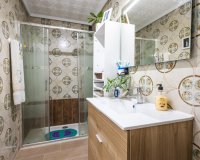 For sale spacious apartment 50m from the beach in Torrevieja, Costa Blanca, Spain. ID2351