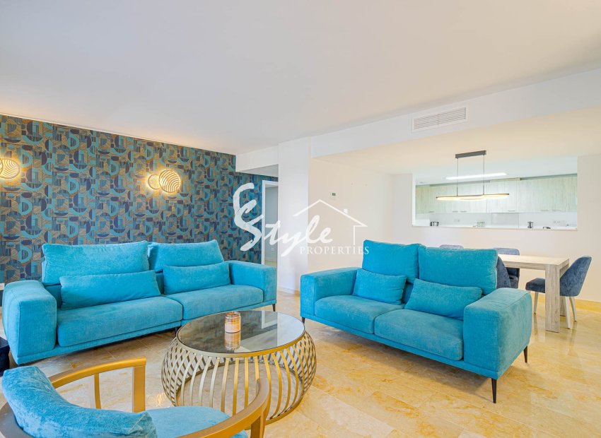 For Sale Stylish Apartment of 3 Bedrooms in La Recoleta, Punta Prima, Costa Blanca. ID3667