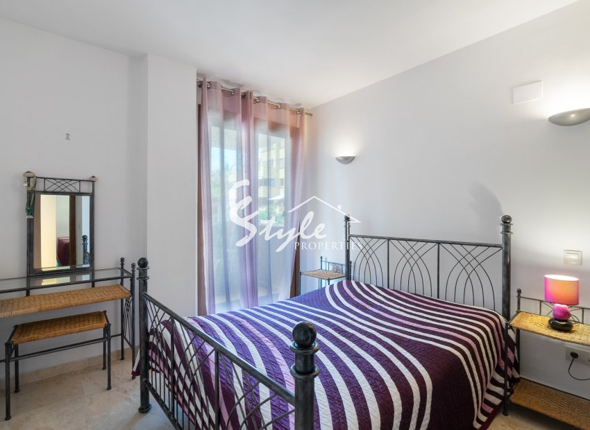 For Sale Sunny Apartment with Pool Views in La Entrada, Punta Prima, Costa Blanca. ID2434