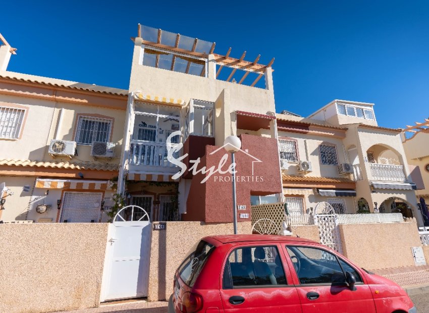 For sale top floor apartment in La Florida, Los Altos, Costa Blanca, Spain ID3111