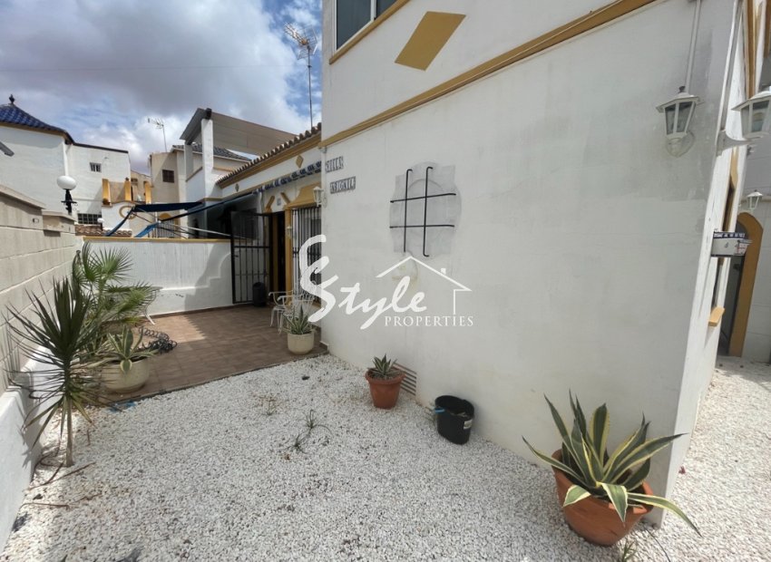 For sale townhouse in Los Altos, Orihuela Costa, Costa Blanca, Spain. ID1305