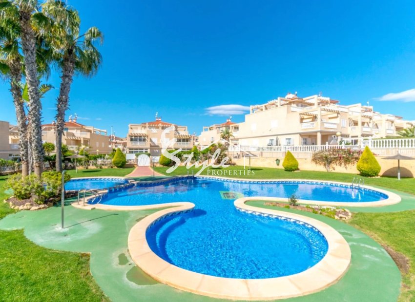 Ground Floor Apartment for Sale in Zeniamar VI, Orihuela Costa with Large South-Facing Garden.ID 1455