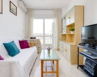 Купить квартиру на пляже на Habaneras, Торревьеха, на Коста Бланке. ID 4208