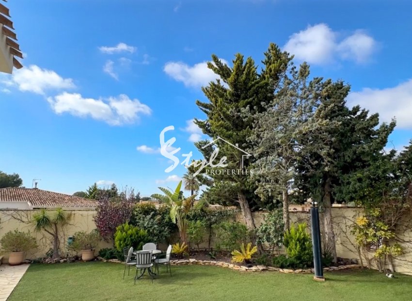 Luxury Mediterranean Villa in Dehesa de Campoamor – 800m from the Sea with Private Pool. Costa Blanca, Spain. ID2789