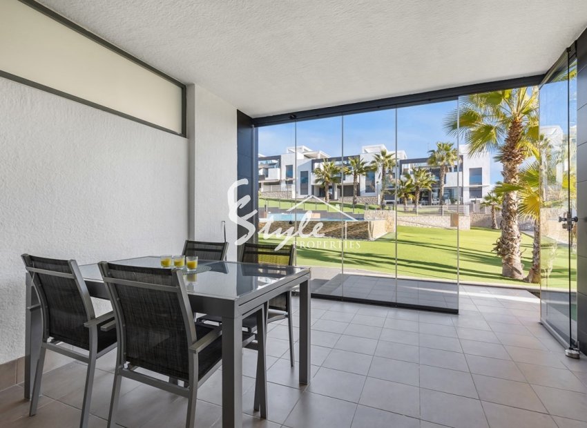 Modern Ground Floor Corner Apartment for Sale in Oasis Beach 8 – Punta Prima, Costa Blanca. REF. 2693