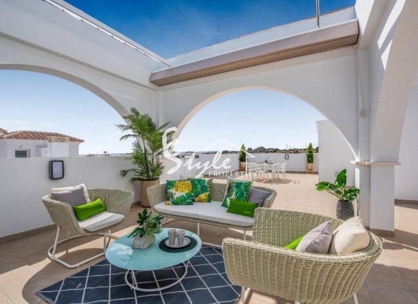 Modern penthouses for sale in Quesada, Costa Blanca South, Spain. ON1645_A