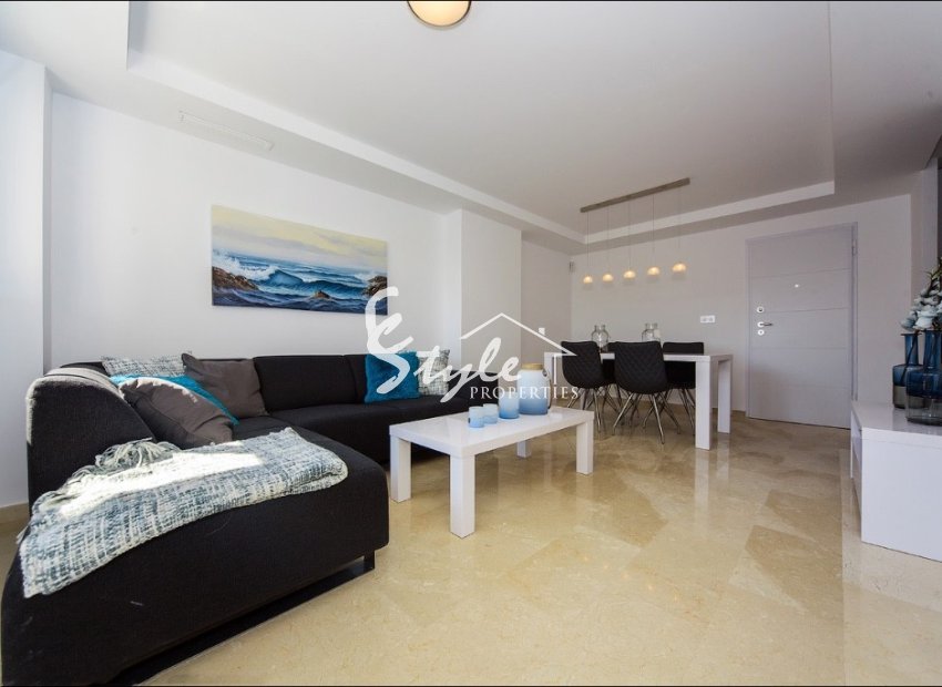 New build apartment for sale in Villamartin, Costa Blanca, Spain.ON1905