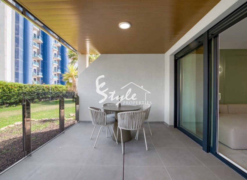 New build beachside apartments for sale in Torrevieja, Alicante, Costa Blanca, Spain ON1493_3