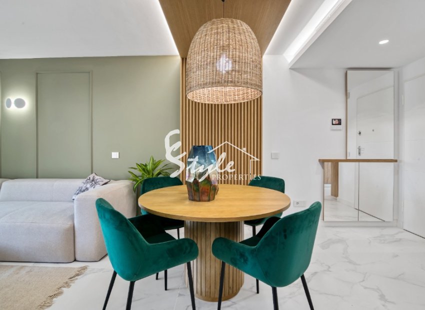 New build beachside penthouse for sale in Torrevieja, Alicante, Costa Blanca, Spain ON1493_A