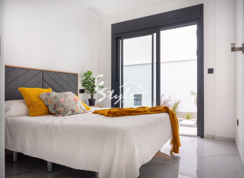 New build quads for sale in San Pedro del Pinatar, Murcia, Spain. ON1655