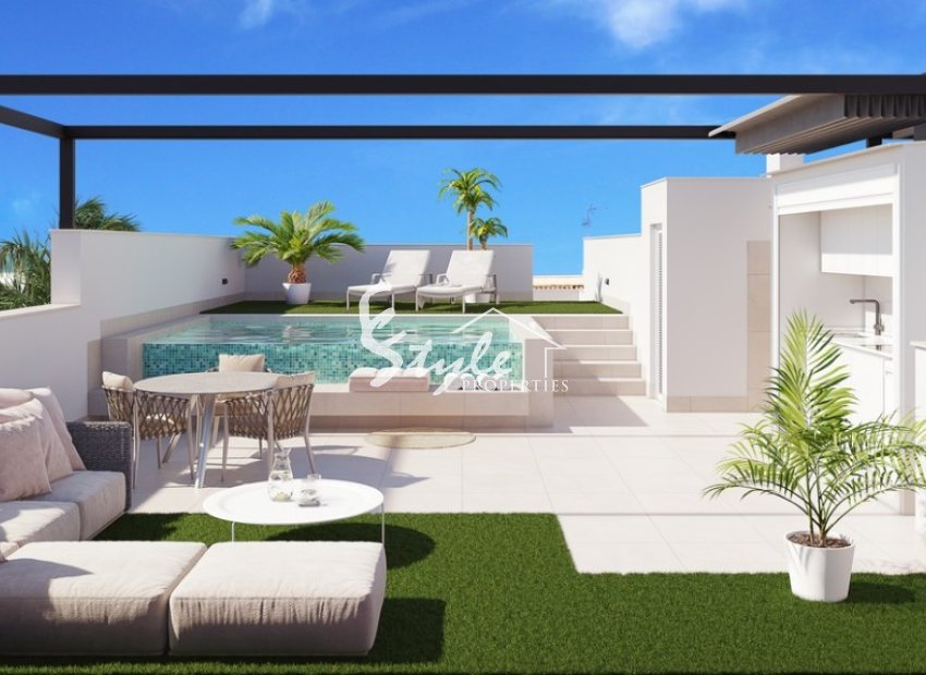 New build top floor apartment in Pilar de La Horadada, Costa Blanca, Spain. ON1687_A