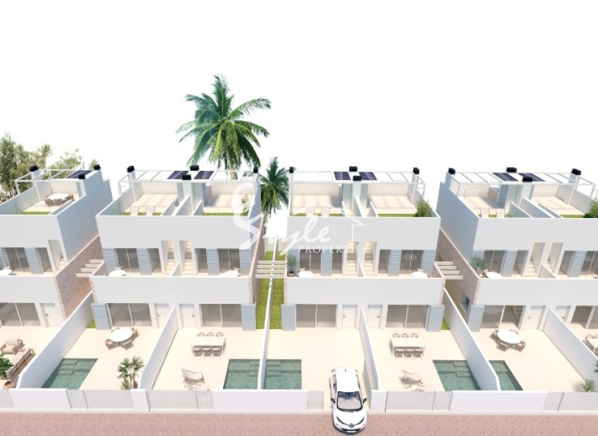 New build townhouses for sale in Torre de Horadada, Costa Blaca, Spain. ON1449