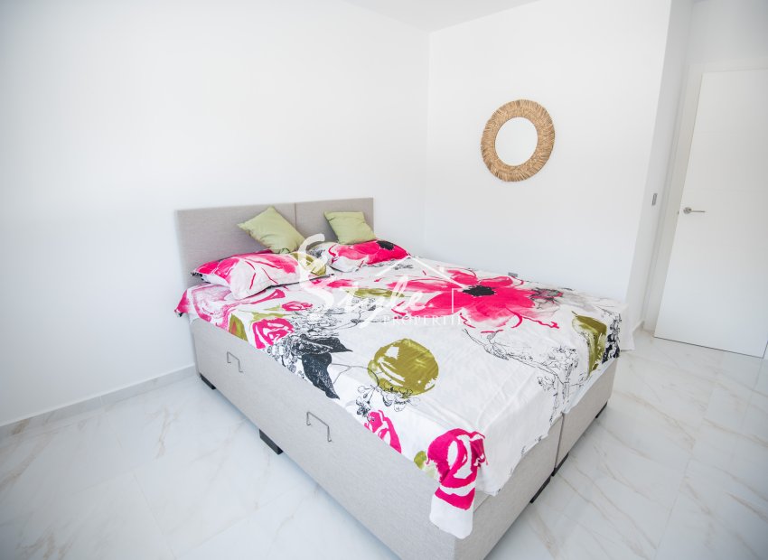 New build - Villa - Pinar De Campoverde