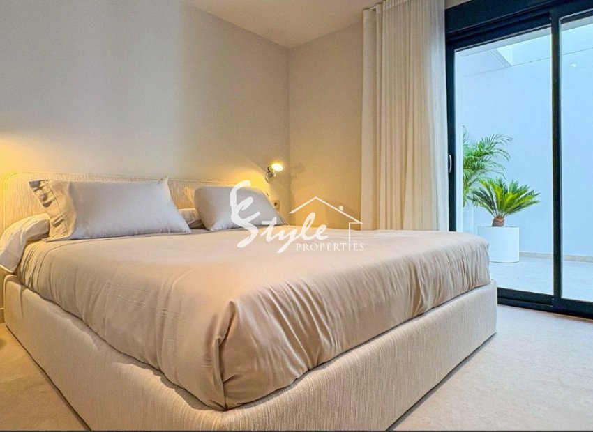 New villa for sale in  Ciudad Quesada, Alicante, Costa Blanca. ON1898