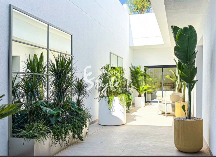 New villa for sale in  Ciudad Quesada, Alicante, Costa Blanca. ON1900