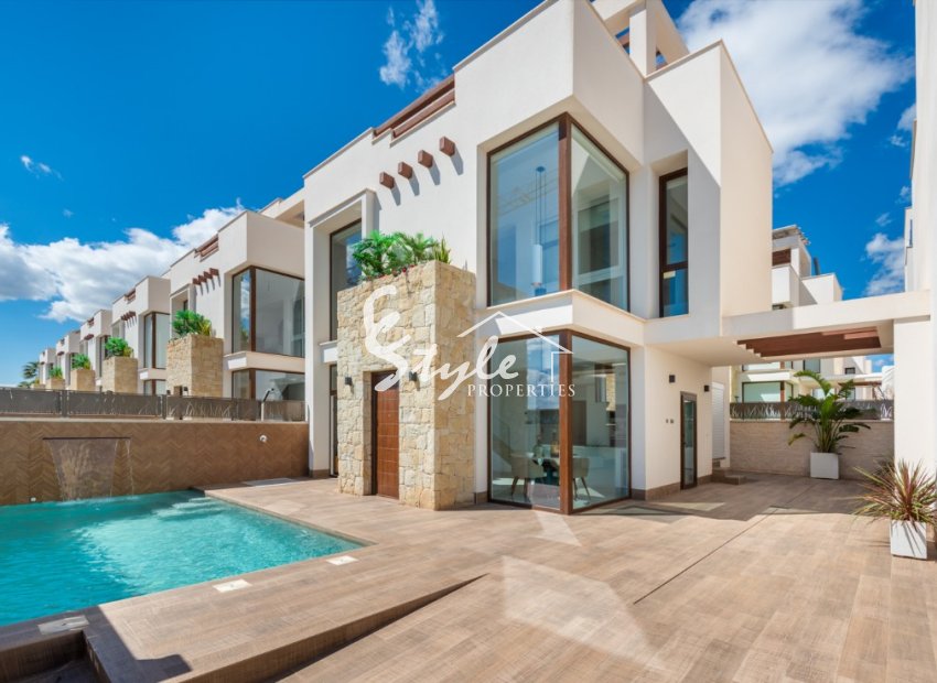 New villas for sale close to Los Montesinos in Costa Blanca, Spain. ON1444