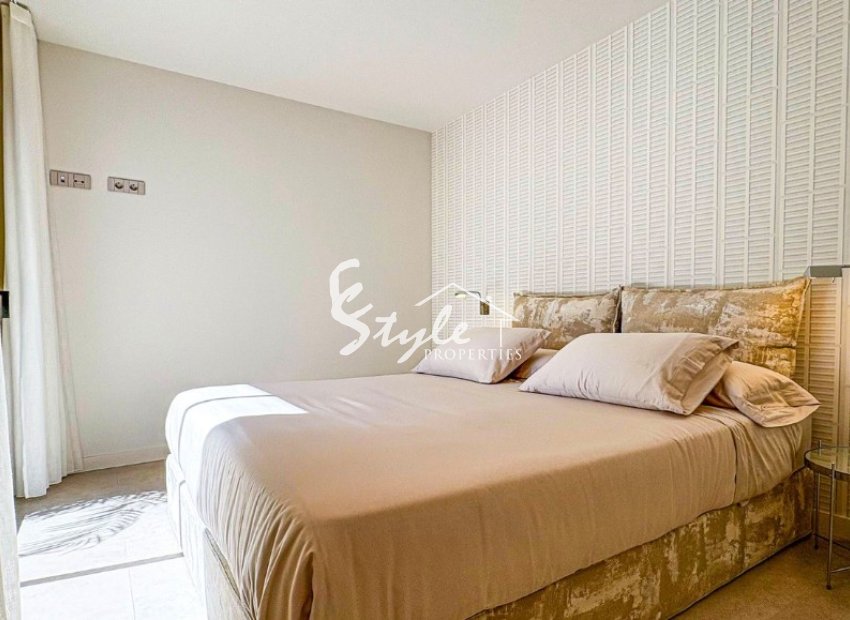 новая вилла в Сьюдад Кесада, Аликанте, Коста Бланка. ОN1898