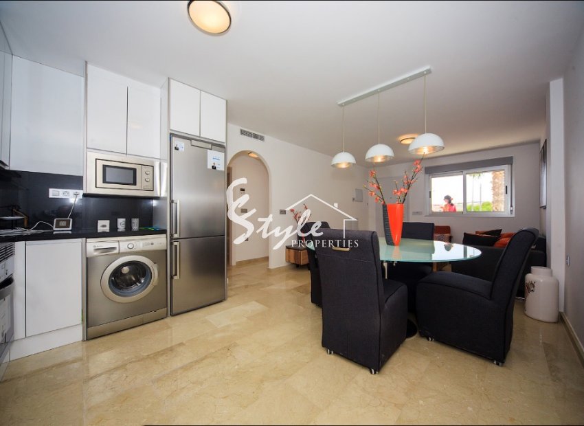 Новостройка на продажу в Вилламартин, Villamartin, Аликанте, Коста Бланка, Испания