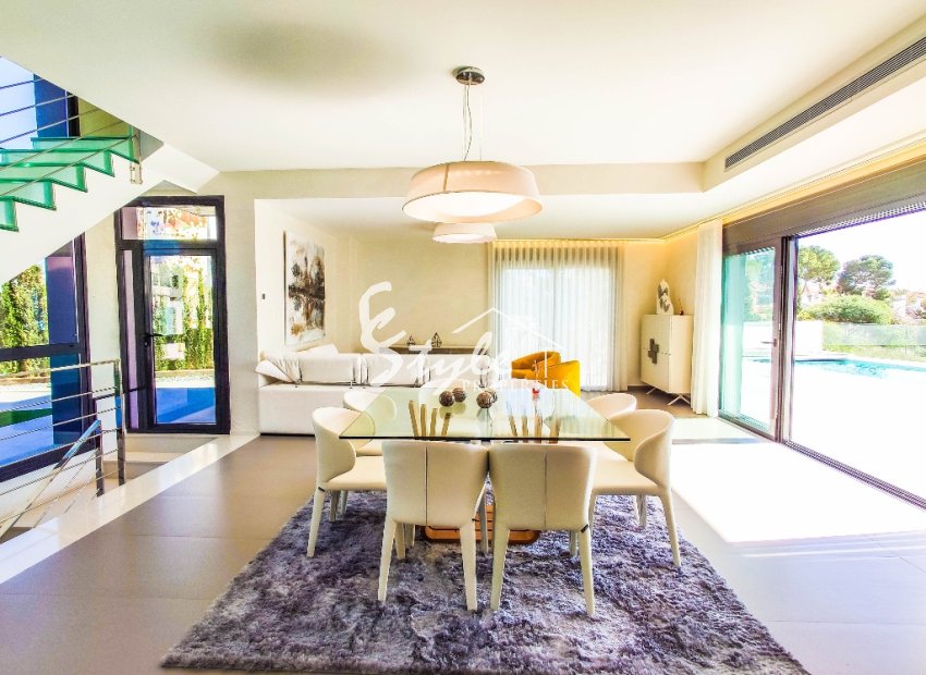 Новостройки - Вилла - Кампоамор - Дееса де Кампоамор