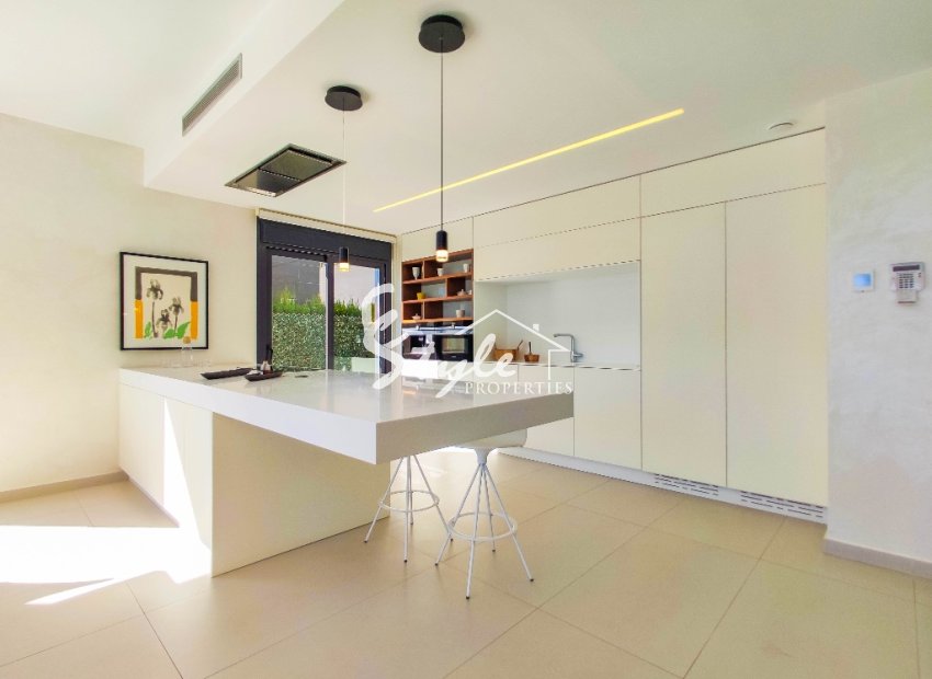 Новостройки - Вилла - Кампоамор - Дееса де Кампоамор