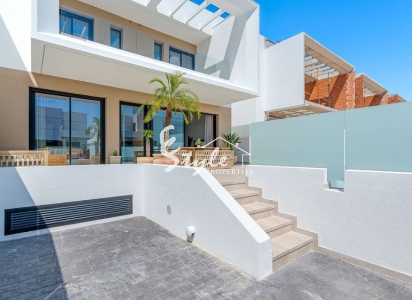 Новые дуплексы на продажу в Долорес, Коста Бланка, Испания. ON1896